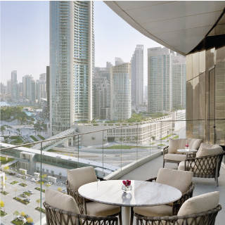 Presidential Suite, Lounge Access