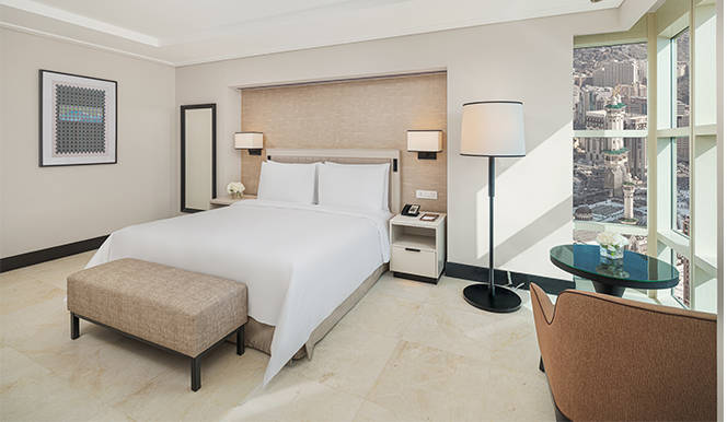 Deluxe Accessible room King Partial Haram View