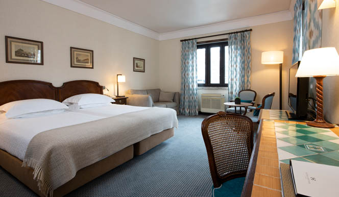 Lisboa Room Rate: 193 EUR per night
