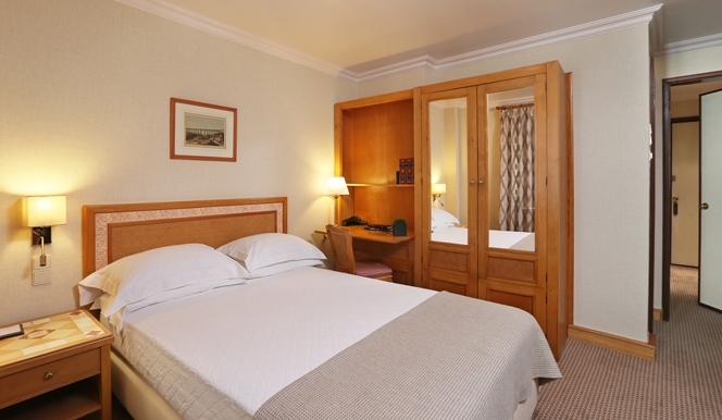 Petite Room Rate170 EUR per night